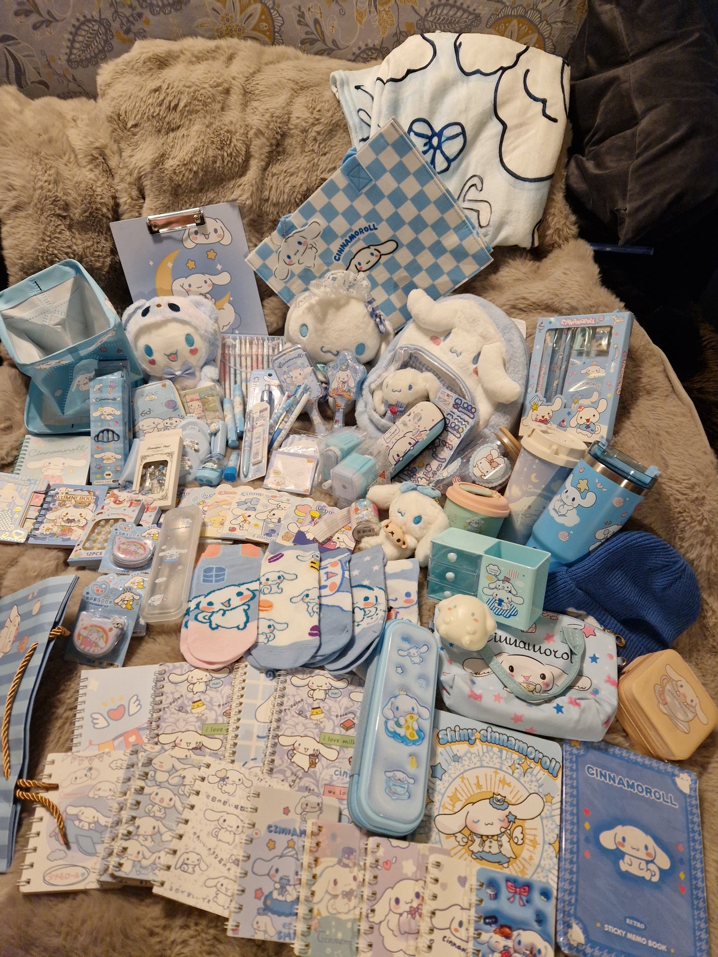 Mystery cinnamoroll